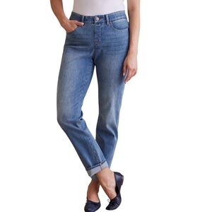 SOFT SURROUNDINGS The Ultimate Denim Relaxed Straight Pull On Jeans 3DH64